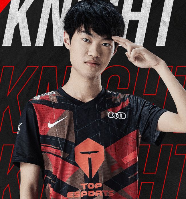 在绿茵场上 在绿茵场上