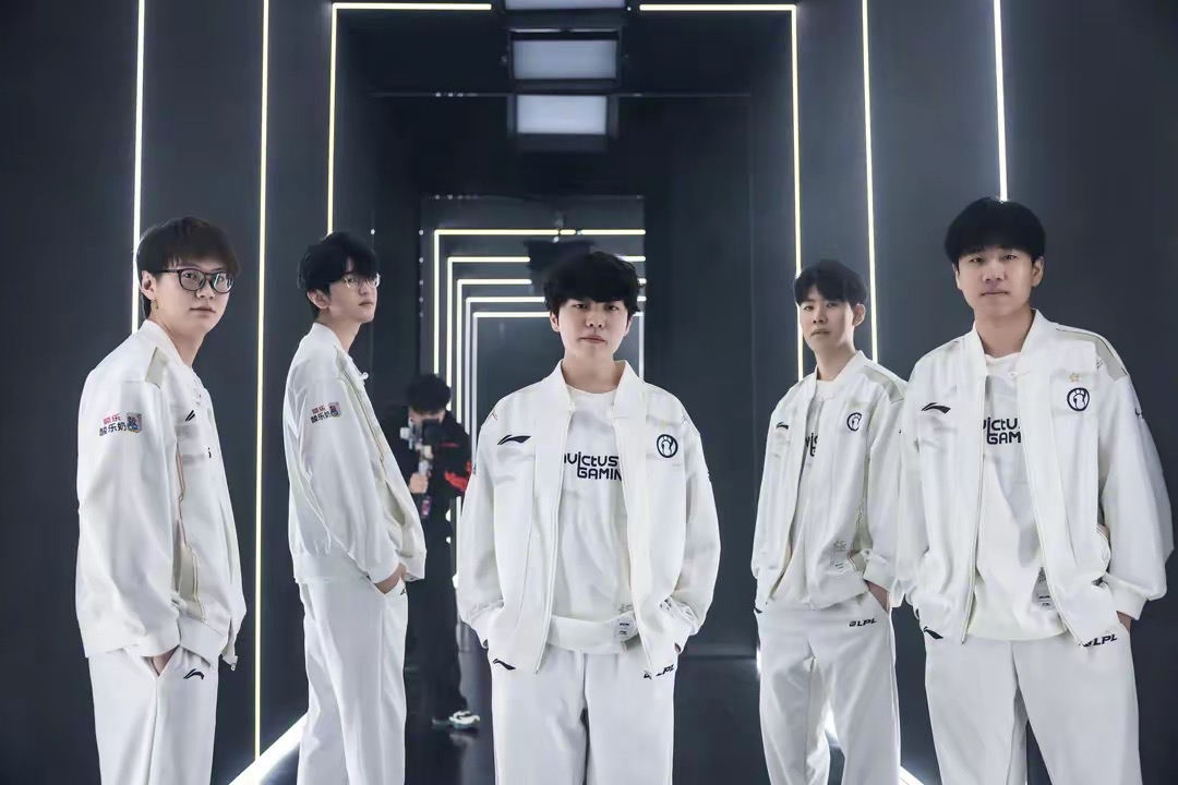 中场球员 中场球员