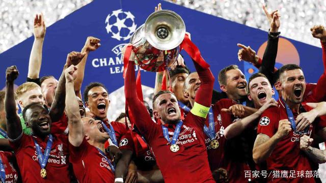 图片报：勒沃库森遭遇多次意外事件，到达曼市时已延误数小时