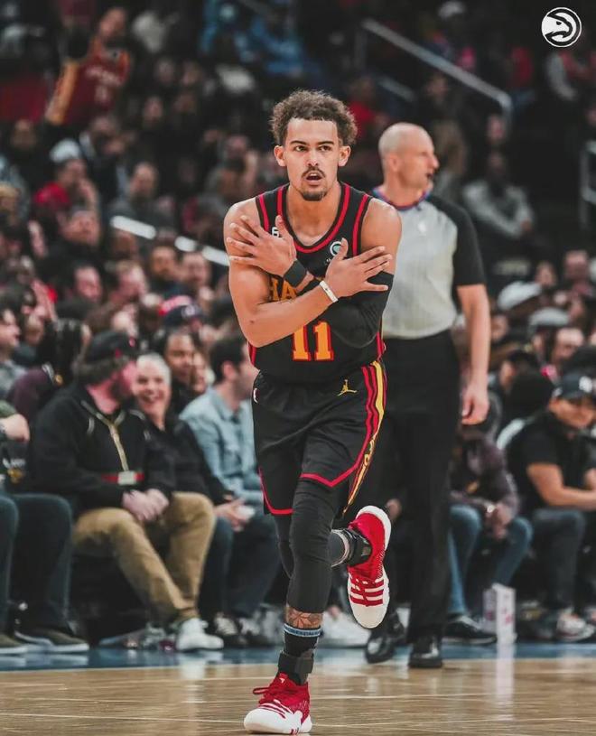 持球点被迫 持球点被迫