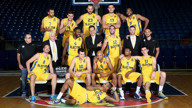 找到射门窗 找到射门窗