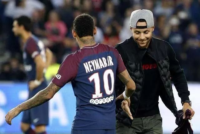 提前卡位优 提前卡位优