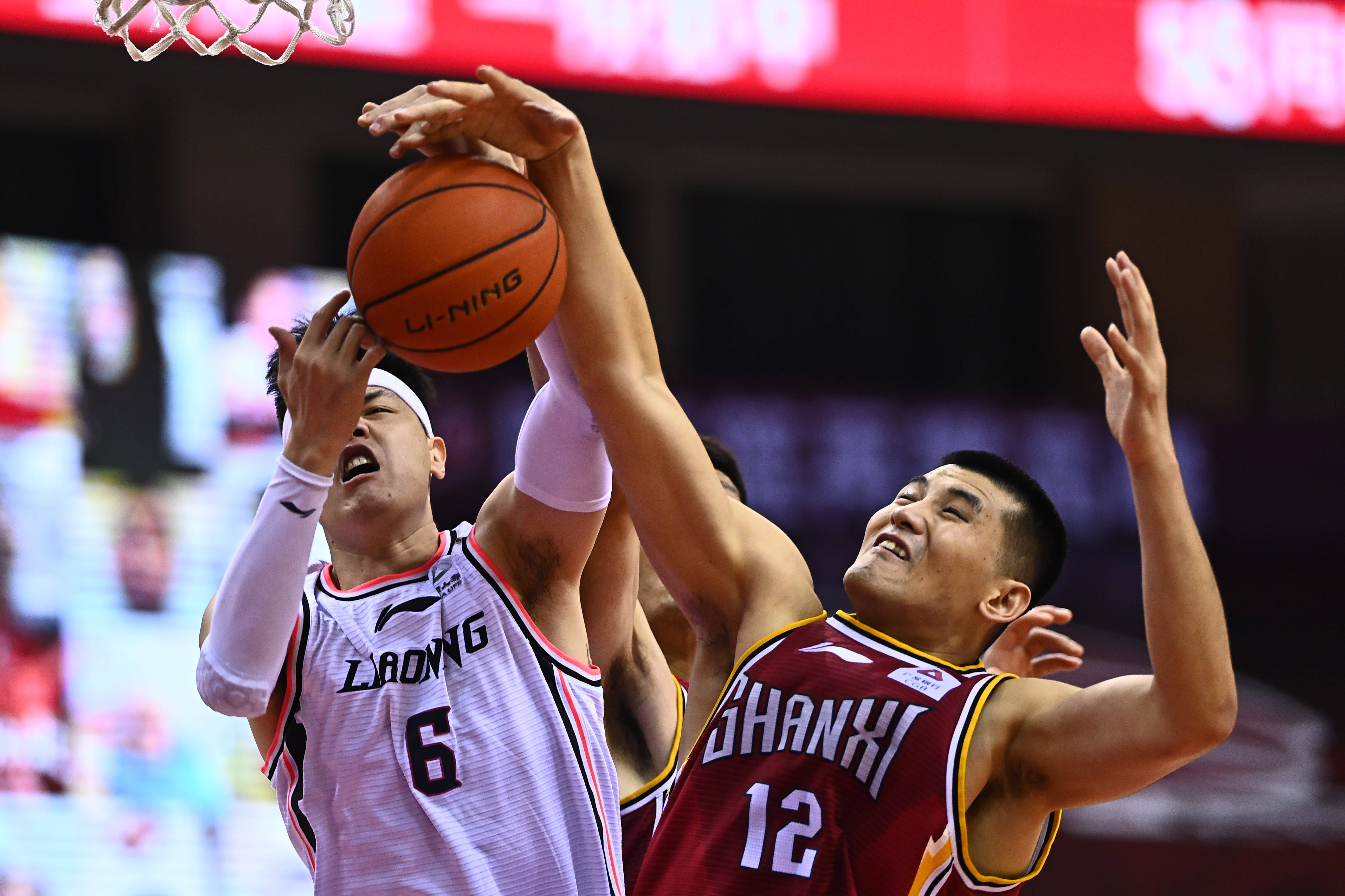 则巩固了人 则巩固了人