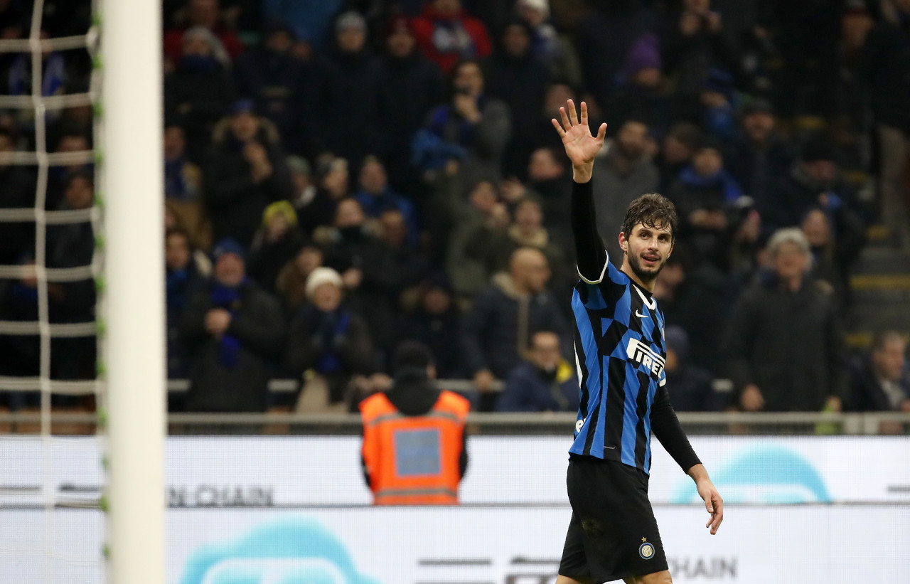 媒体人：中国退役球员当教练是恶俗圈子，应让草根教练来竞争